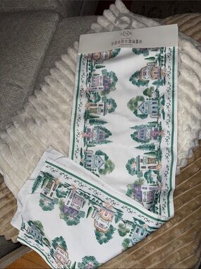 Lenox Spice VillageWhite & Green Scenic Village Table Runner with Pastel Accents